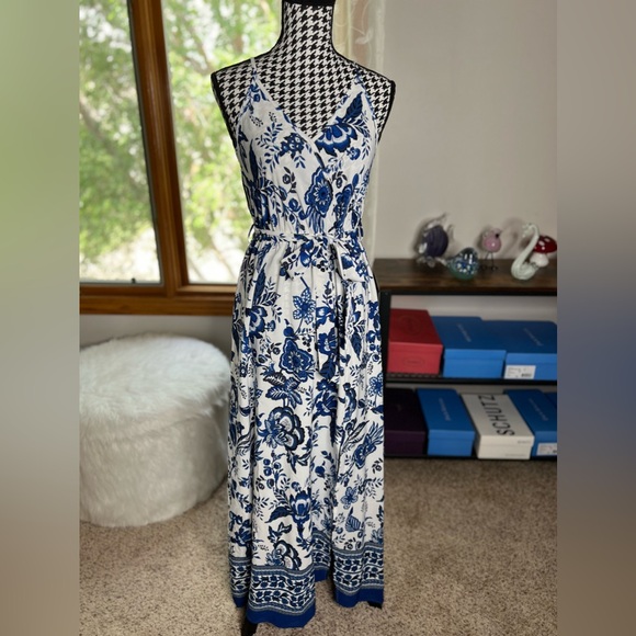 Cupshe maxi dress NEW 💙🤍💙🤍 - Picture 1 of 5